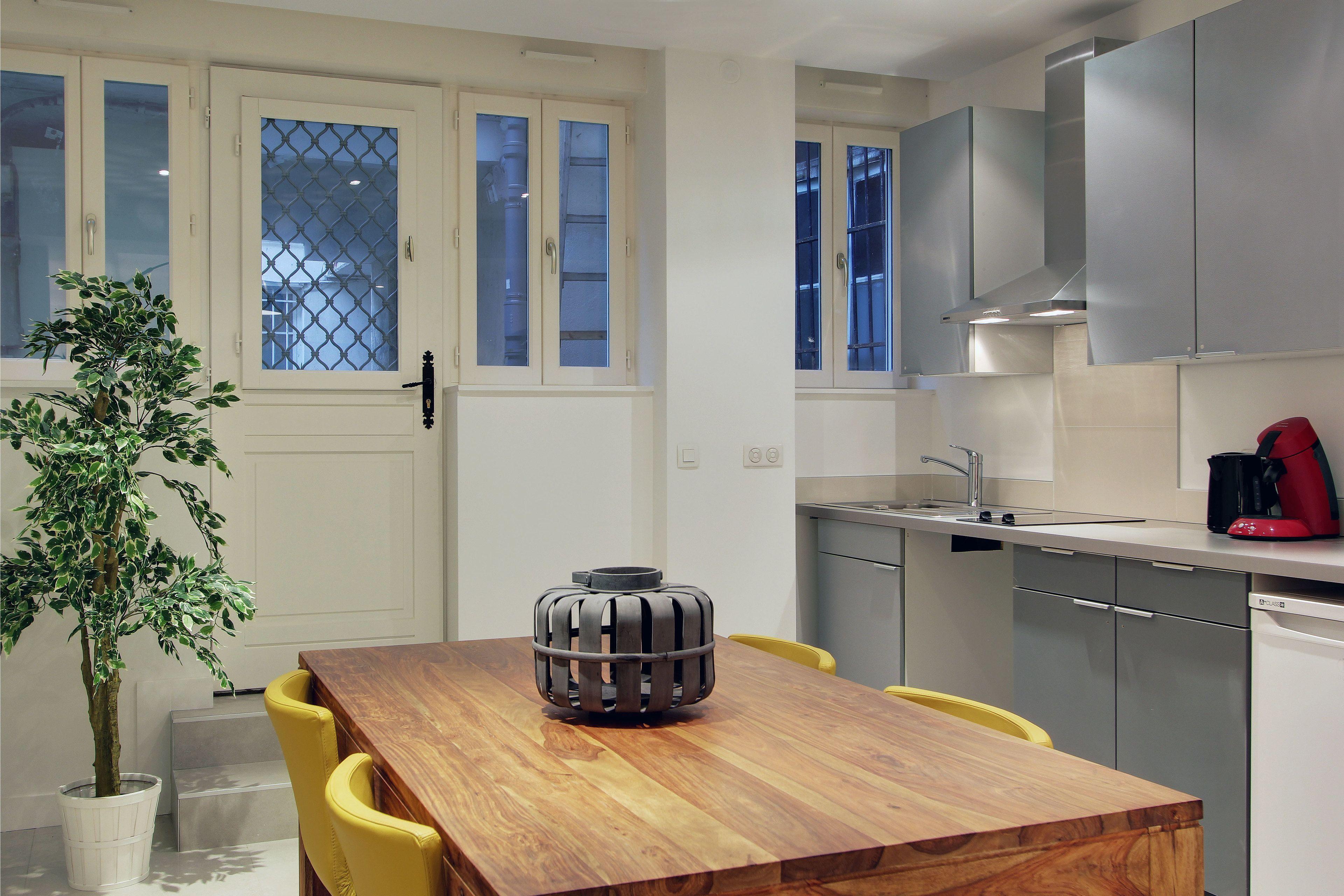 Short Group Museum View Serviced Hotel 3*