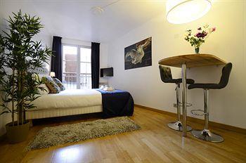 Hotel Short Group Museum View Serviced Paris